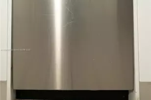 325 S Biscayne Blvd, Miami, FL 33131 - Photo 27