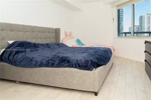 325 S Biscayne Blvd, Miami, FL 33131 - Photo 37