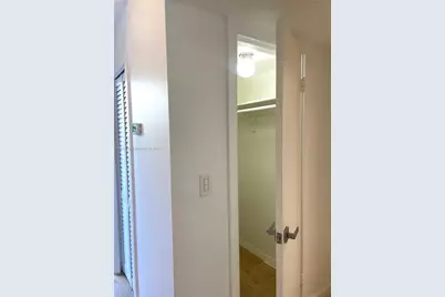 716 Michigan Ave #202, Miami Beach, FL 33139 - Photo 17