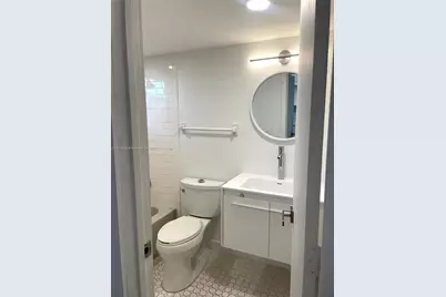 716 Michigan Ave #202, Miami Beach, FL 33139 - Photo 13