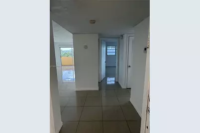 7410 SW 82nd St #K411, Miami, FL 33143 - Photo 3