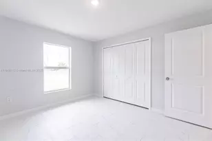 2006 Rosa Ct, Lehigh Acres, FL 33972 - Photo 9