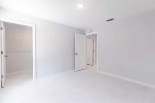 2006 Rosa Ct, Lehigh Acres, FL 33972 - Photo 7