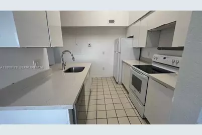 2881 N Oakland Forest Dr #309, Oakland Park, FL 33309 - Photo 13