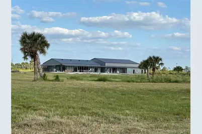 2105 86th Ave SW, Vero Beach, FL 32968 - Photo 9