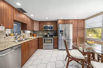 2504 Antigua Ter #O3, Coconut Creek, FL 33066 - Photo 3