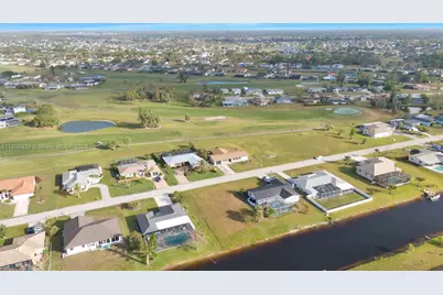 101 Caddy Rd, Port Charlotte, FL 33947 - Photo 11