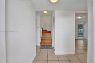 1551 NW 92nd Ave, Pembroke Pines, FL 33024 - Photo 3