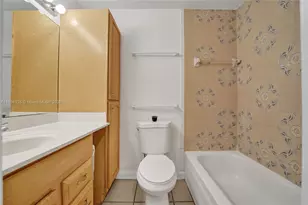 1551 NW 92nd Ave, Pembroke Pines, FL 33024 - Photo 7