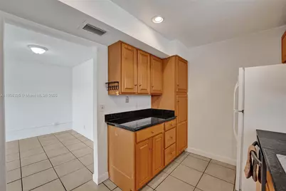 1551 NW 92nd Ave #185, Pembroke Pines, FL 33024 - Photo 23