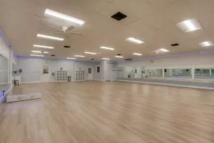 16175 Golf Club Rd, Weston, FL 33326 - Photo 43