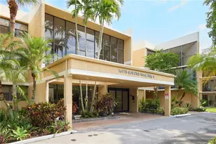 16175 Golf Club Rd, Weston, FL 33326 - Photo 9