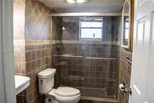 3090 Holiday Springs Blvd, Margate, FL 33063 - Photo 11