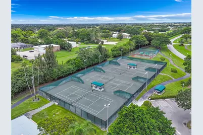 14475 Strathmore Ln #305, Delray Beach, FL 33446 - Photo 9