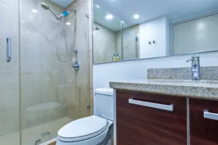 185 SW 7th St, Miami, FL 33130 - Photo 25