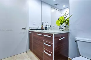 185 SW 7th St, Miami, FL 33130 - Photo 29