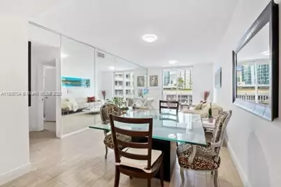 185 SE 14th Ter #1410, Miami, FL 33131 - Photo 1