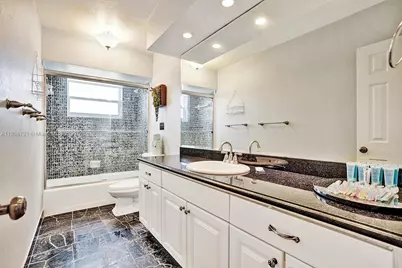 1245 Wiley St, Hollywood, FL 33019 - Photo 19