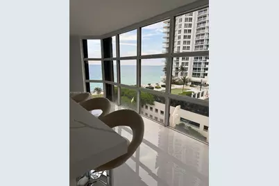 6423 Collins Ave #1001, Miami Beach, FL 33141 - Photo 5
