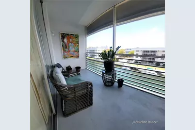 3600 NE 170th St #404, North Miami Beach, FL 33160 - Photo 3