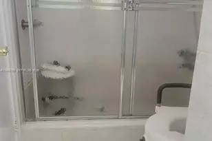 3600 NE 170th St, North Miami Beach, FL 33160 - Photo 23