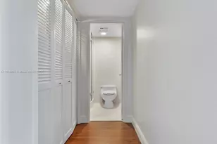 900 Bay Dr, Miami Beach, FL 33141 - Photo 17