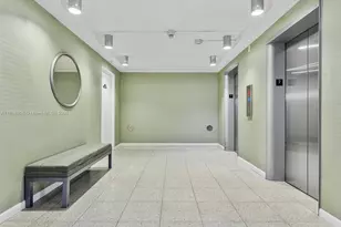 900 Bay Dr, Miami Beach, FL 33141 - Photo 37