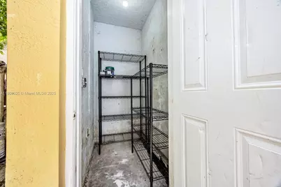 2928 SE 2nd St #5, Homestead, FL 33033 - Photo 13