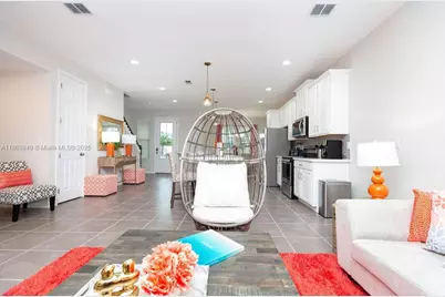 1515 Carey Palm Cir, Kissimmee, FL 34747 - Photo 3