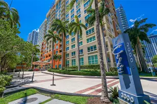 2000 N Bayshore Dr, Miami, FL 33137 - Photo 1