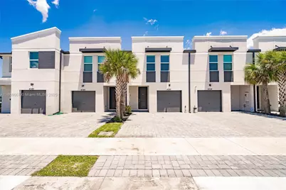 4050 Hot Springs Ave, Palm Springs, FL 33461 - Photo 1