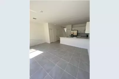 28729 SW 132nd Pl #28729, Homestead, FL 33033 - Photo 9