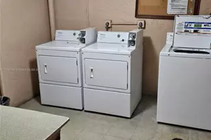 6850 R O Y A L Palm Bl, Margate, FL 33063 - Photo 17