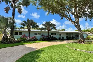 8230 SW 150th Dr, Palmetto Bay, FL 33158 - Photo 1