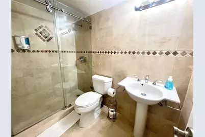 [Address not provided], Sunny Isles Beach, FL 33160 - Photo 17