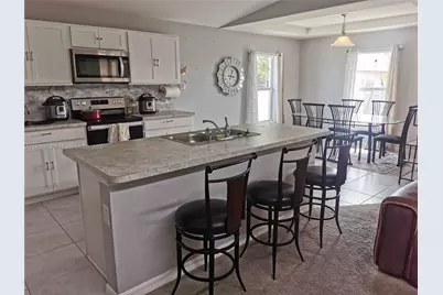 2116 5th Pl, Cape Coral, FL 33909 - Photo 7