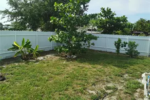 2116 5th Pl, Cape Coral, FL 33909 - Photo 27