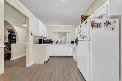 10813 SW 158th Ln, Miami, FL 33157 - Photo 13