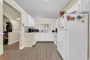 10813 SW 158th Ln, Miami, FL 33157 - Photo 13