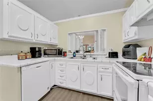 10813 SW 158th Ln, Miami, FL 33157 - Photo 15