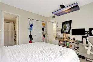 826 Twin Lakes Dr, Coral Springs, FL 33071 - Photo 19