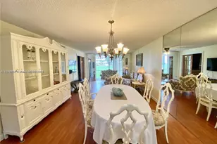 671 S Hollybrook Dr, Pembroke Pines, FL 33025 - Photo 7