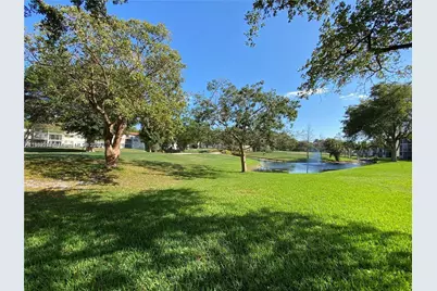 671 S Hollybrook Dr #104, Pembroke Pines, FL 33025 - Photo 15