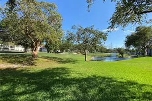 671 S Hollybrook Dr, Pembroke Pines, FL 33025 - Photo 15