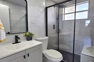 1490 NW 43rd Ave, Lauderhill, FL 33313 - Photo 11