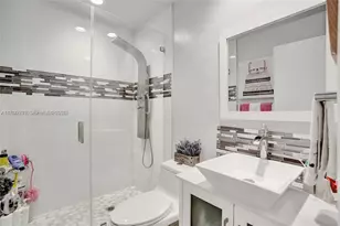 21388 Marina Cove Cir, Aventura, FL 33180 - Photo 9