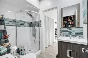 21388 Marina Cove Cir, Aventura, FL 33180 - Photo 35