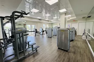 4779 Collins Ave, Miami Beach, FL 33140 - Photo 25