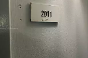 300 S Biscayne Blvd, Miami, FL 33131 - Photo 5