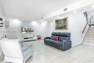 8900 NW 153rd Terrace, Miami Lakes, FL 33018 - Photo 17